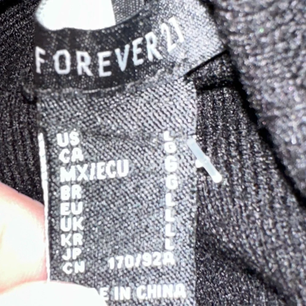 NWT Forever 21 Black Knit Turtleneck Sweater Dress. Retail $29.99 - Picture 4 of 8